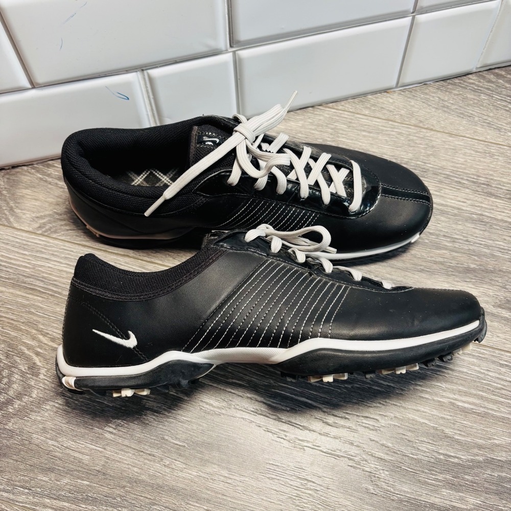 Nike Women's Black Delight II Golf Shoes Spiked Leather White Stitching Size 9.5